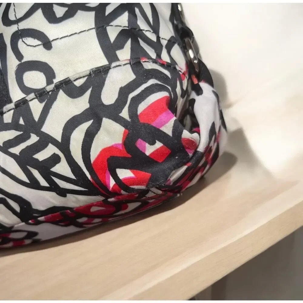 Coach F16583 Poppy Daisy Floral Graffiti Tote Bag